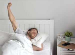 Descubre cómo el aire acondicionado puede ayudarte (o perjudicarte) al dormir y aprende a usarlo correctamente para descansar mejor.