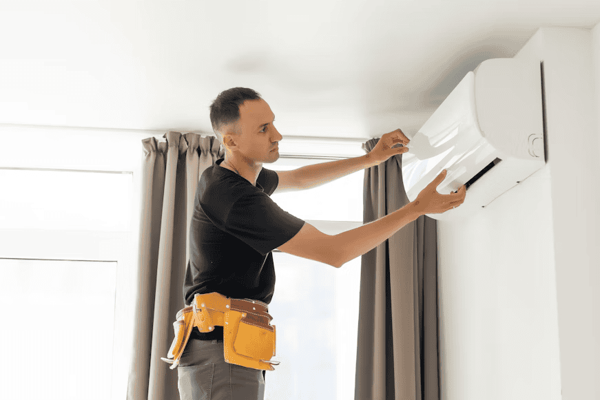 InstalacionesBec, técnico instalador de aire acondicionado en interiores con experiencia profesional en reparación y mantenimiento de sistemas de climatización.